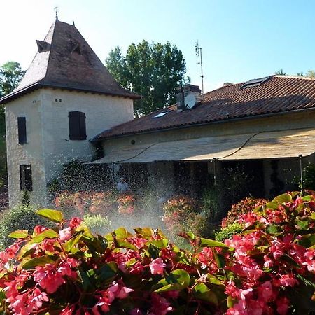 Moulin Rouhaud Hotell Montboyer Exteriör bild